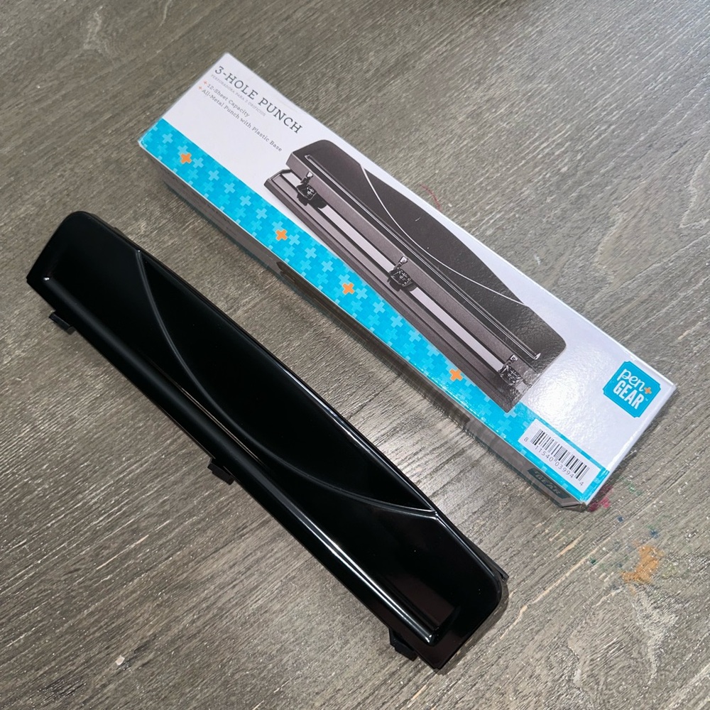 Pen + Gear Black Full Metal  12 Sheet Capacity Home Office 3 Hole Punch